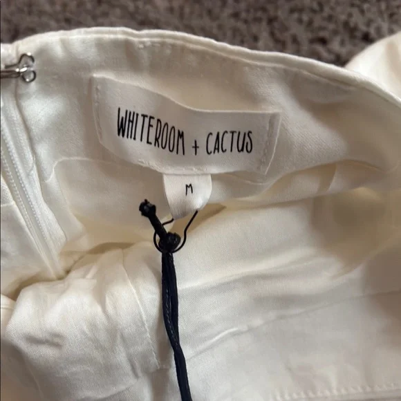 White Fringe Hem Skort NWT - Picture 2 of 4